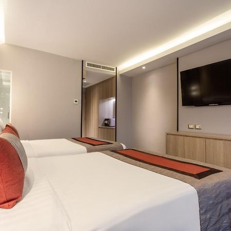Grace Hotel Бангкок Екстер'єр фото
